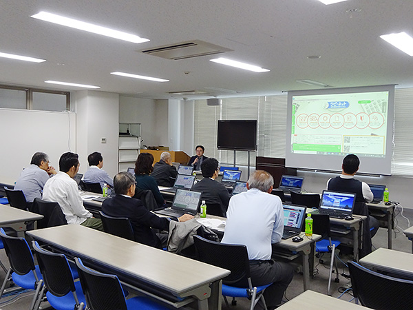 ネット ラビー 上野駅より徒歩2分 オートバイ用品店